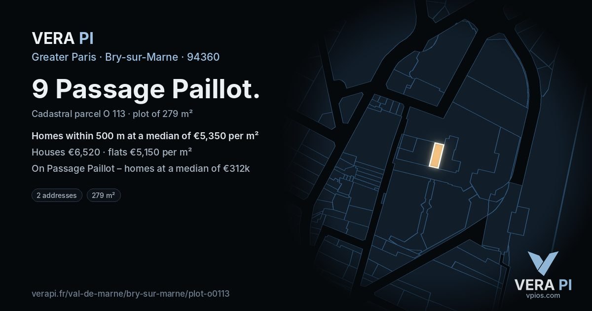 9 Passage Paillot, Bry-sur-Marne at night – the plot lit, the parcels around coloured by the prices near them