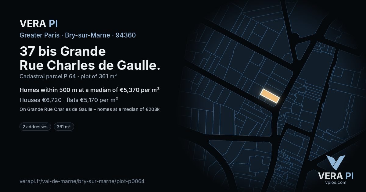37 bis Grande Rue Charles de Gaulle, Bry-sur-Marne at night – the plot lit, the parcels around coloured by the prices near them