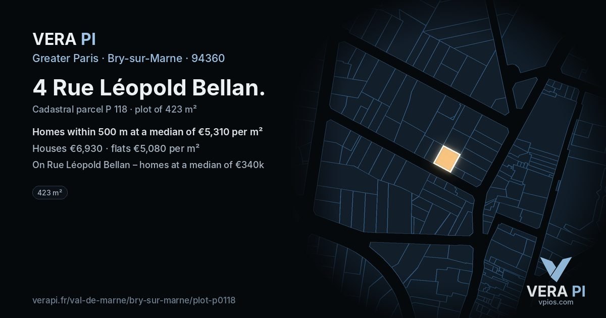 4 Rue Léopold Bellan, Bry-sur-Marne at night – the plot lit, the parcels around coloured by the prices near them