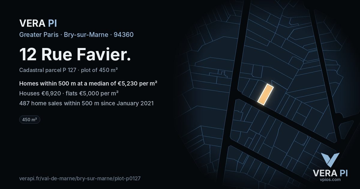 12 Rue Favier, Bry-sur-Marne at night – the plot lit, the parcels around coloured by the prices near them
