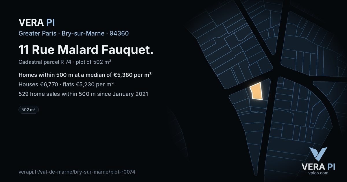 11 Rue Malard Fauquet, Bry-sur-Marne at night – the plot lit, the parcels around coloured by the prices near them