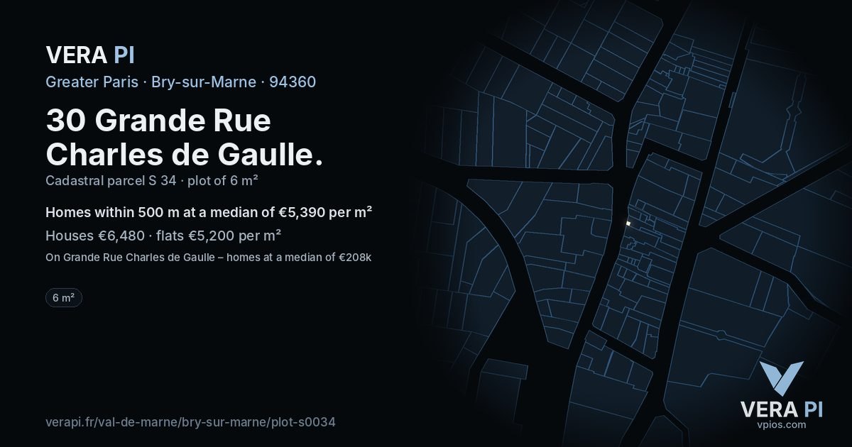 30 Grande Rue Charles de Gaulle, Bry-sur-Marne at night – the plot lit, the parcels around coloured by the prices near them
