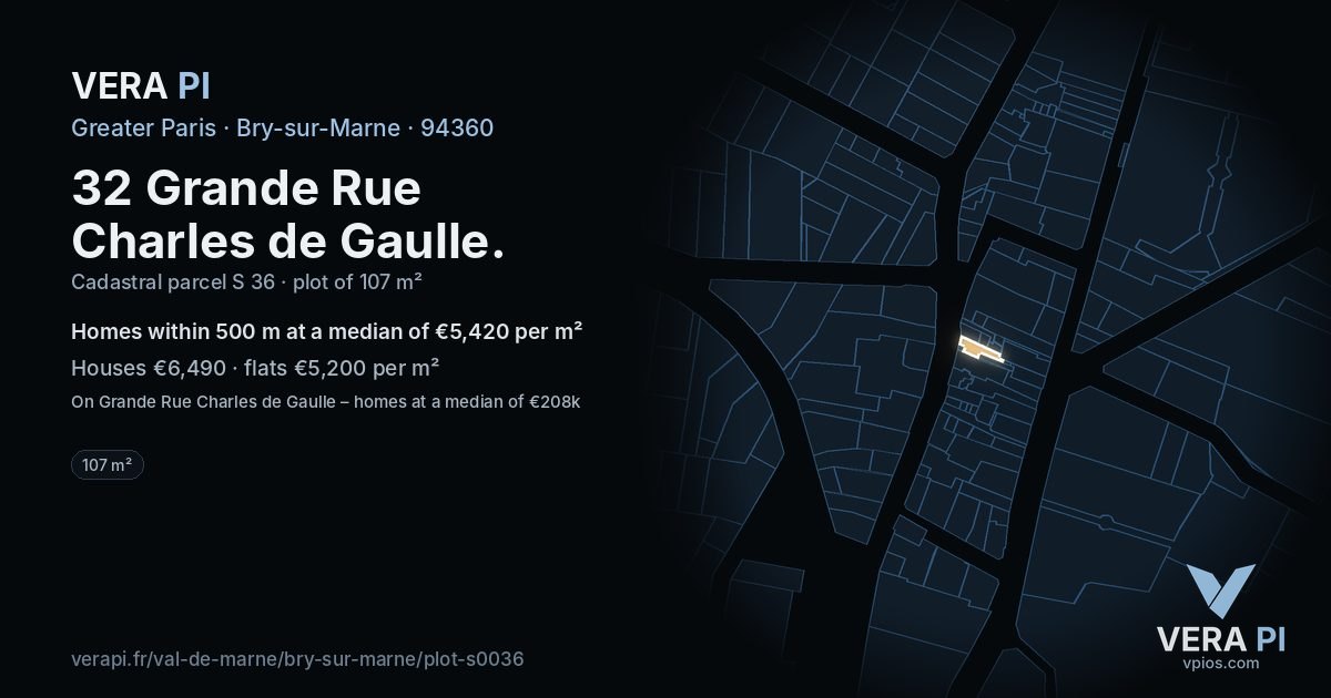 32 Grande Rue Charles de Gaulle, Bry-sur-Marne at night – the plot lit, the parcels around coloured by the prices near them