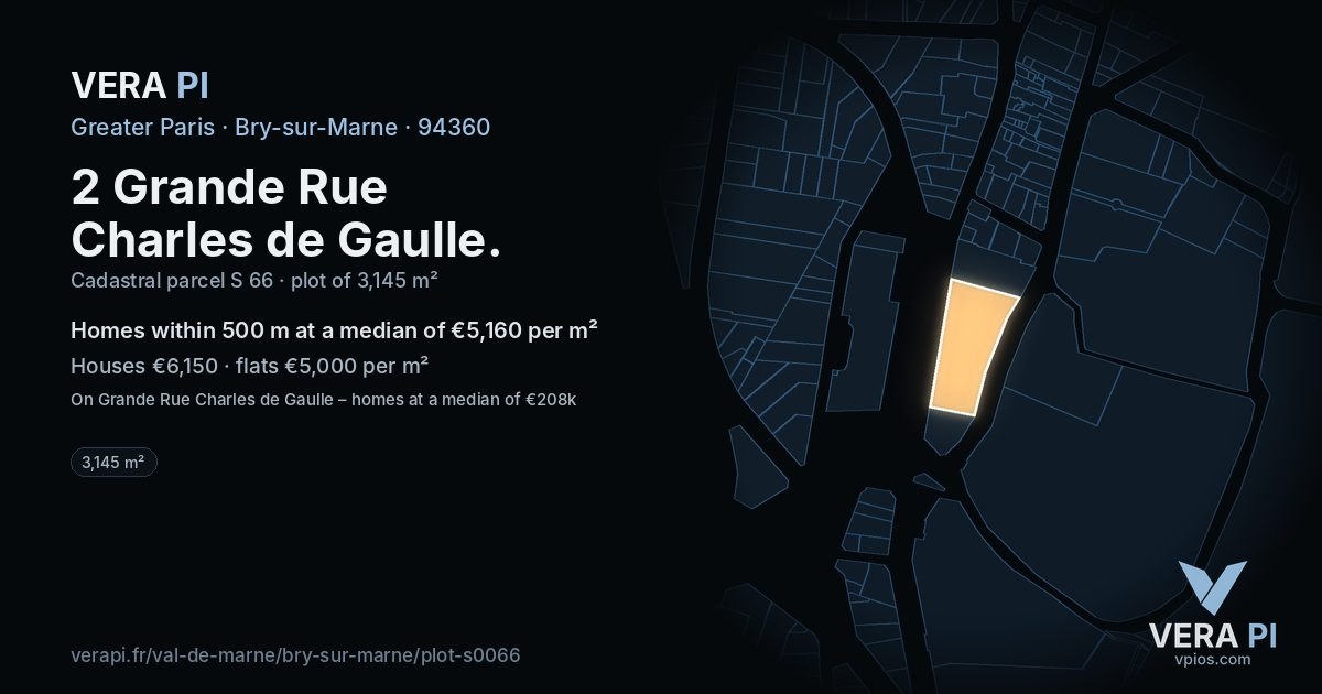 2 Grande Rue Charles de Gaulle, Bry-sur-Marne at night – the plot lit, the parcels around coloured by the prices near them
