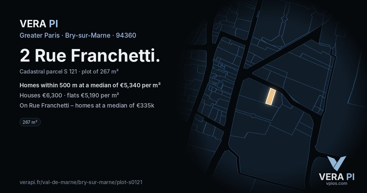 2 Rue Franchetti, Bry-sur-Marne at night – the plot lit, the parcels around coloured by the prices near them