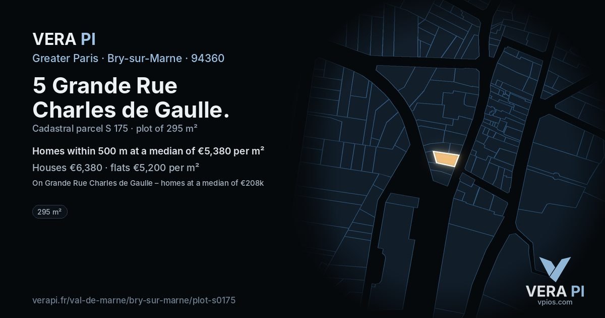 5 Grande Rue Charles de Gaulle, Bry-sur-Marne at night – the plot lit, the parcels around coloured by the prices near them