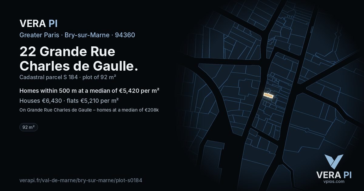 22 Grande Rue Charles de Gaulle, Bry-sur-Marne at night – the plot lit, the parcels around coloured by the prices near them