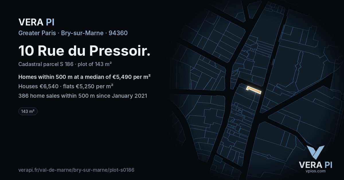 10 Rue du Pressoir, Bry-sur-Marne at night – the plot lit, the parcels around coloured by the prices near them