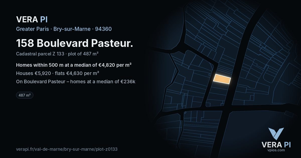 158 Boulevard Pasteur, Bry-sur-Marne at night – the plot lit, the parcels around coloured by the prices near them