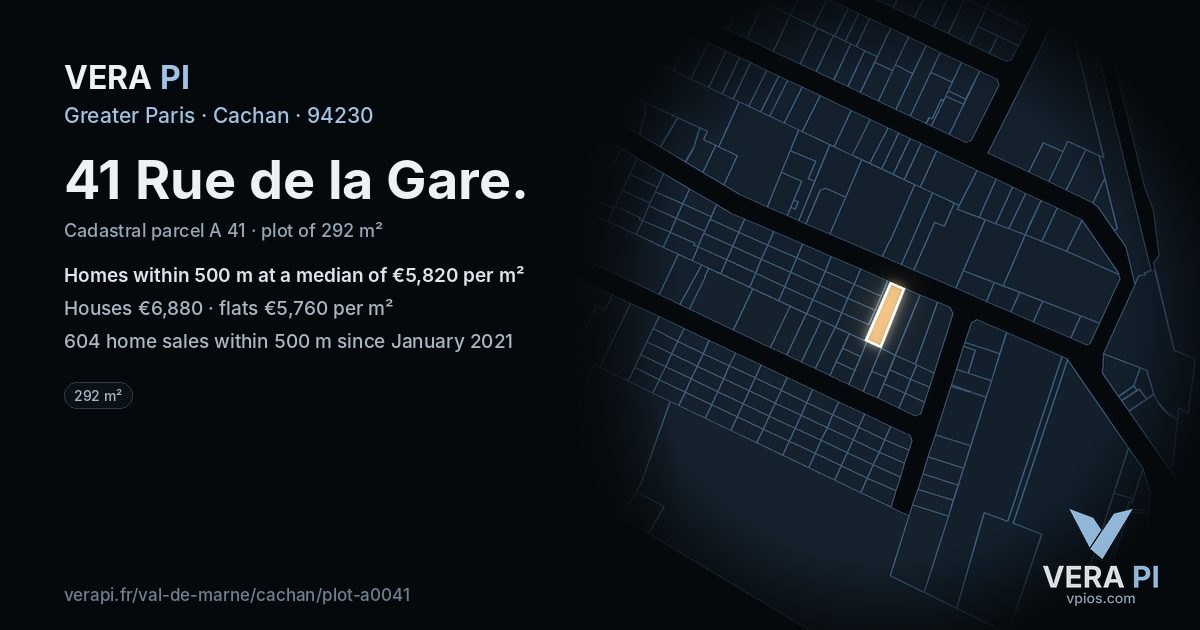 41 Rue de la Gare, Cachan at night – the plot lit, the parcels around coloured by the prices near them