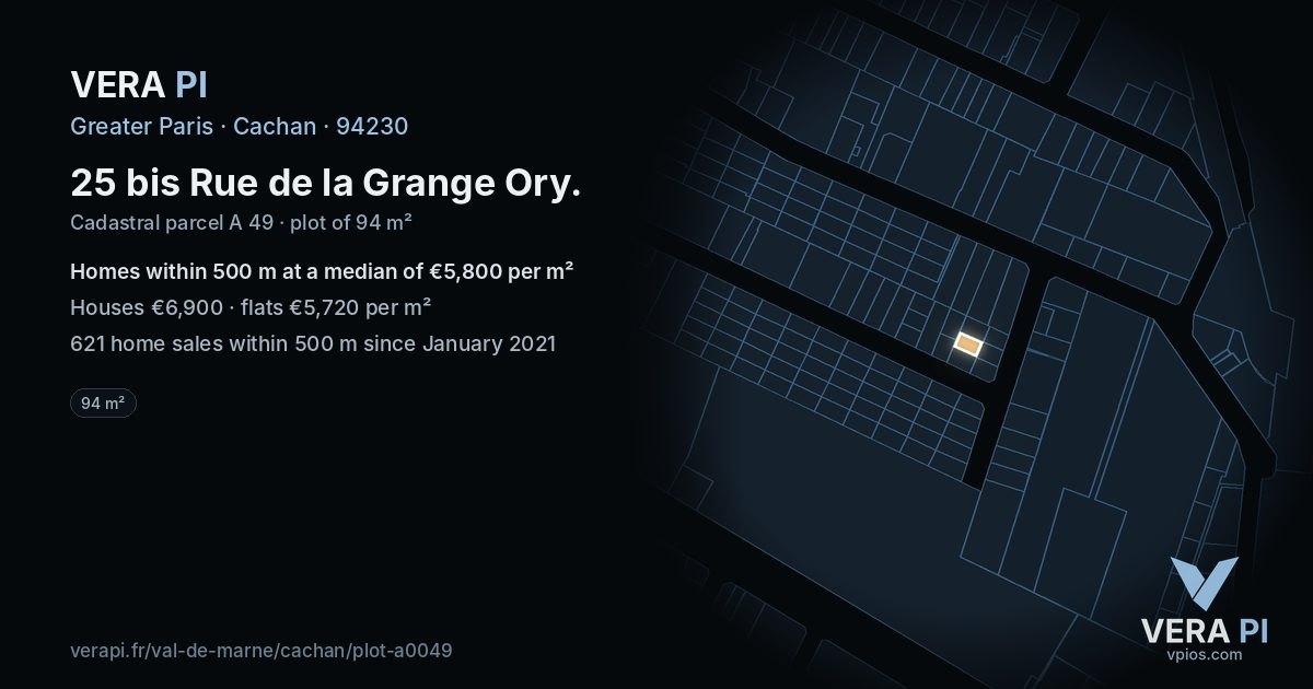 25 bis Rue de la Grange Ory, Cachan at night – the plot lit, the parcels around coloured by the prices near them