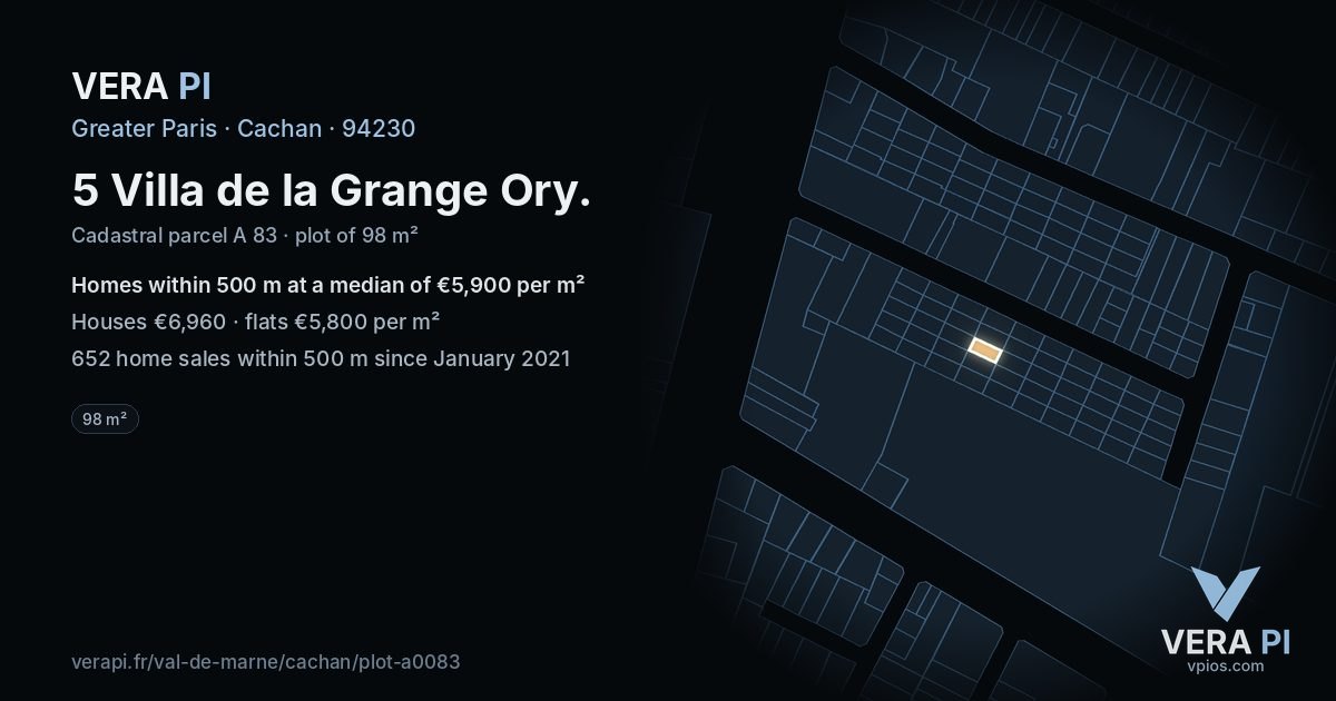 5 Villa de la Grange Ory, Cachan at night – the plot lit, the parcels around coloured by the prices near them