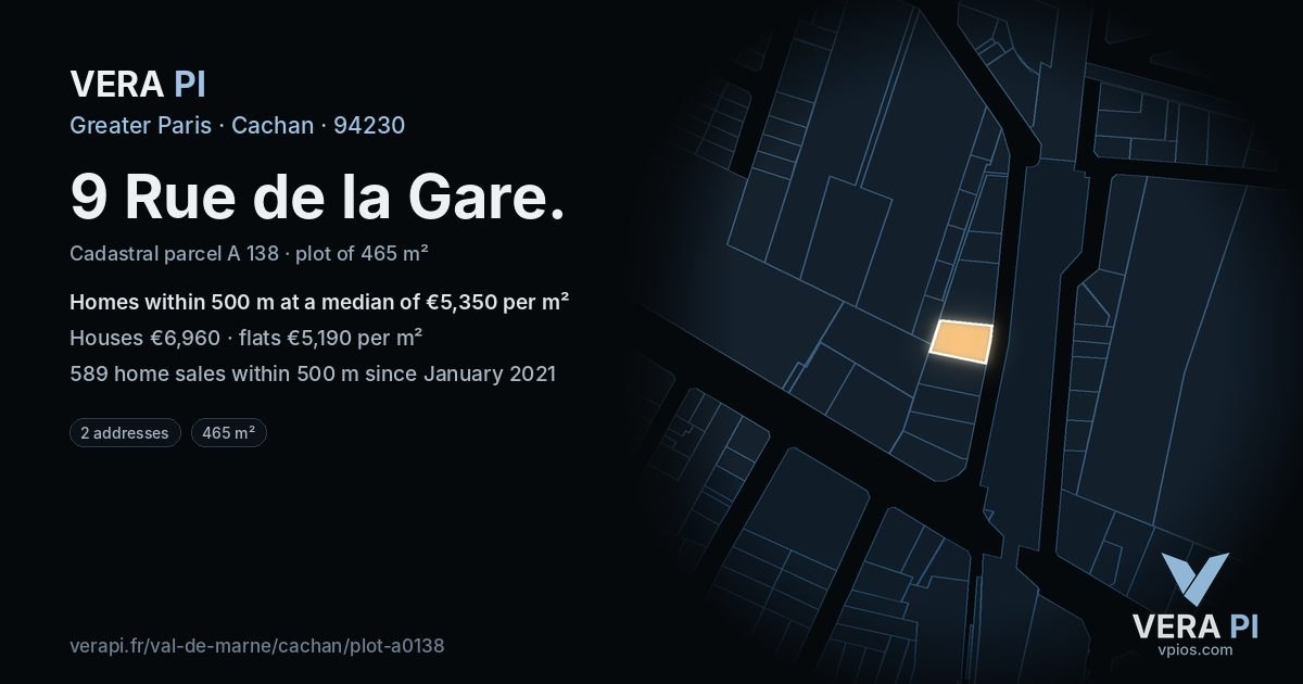 9 Rue de la Gare, Cachan at night – the plot lit, the parcels around coloured by the prices near them