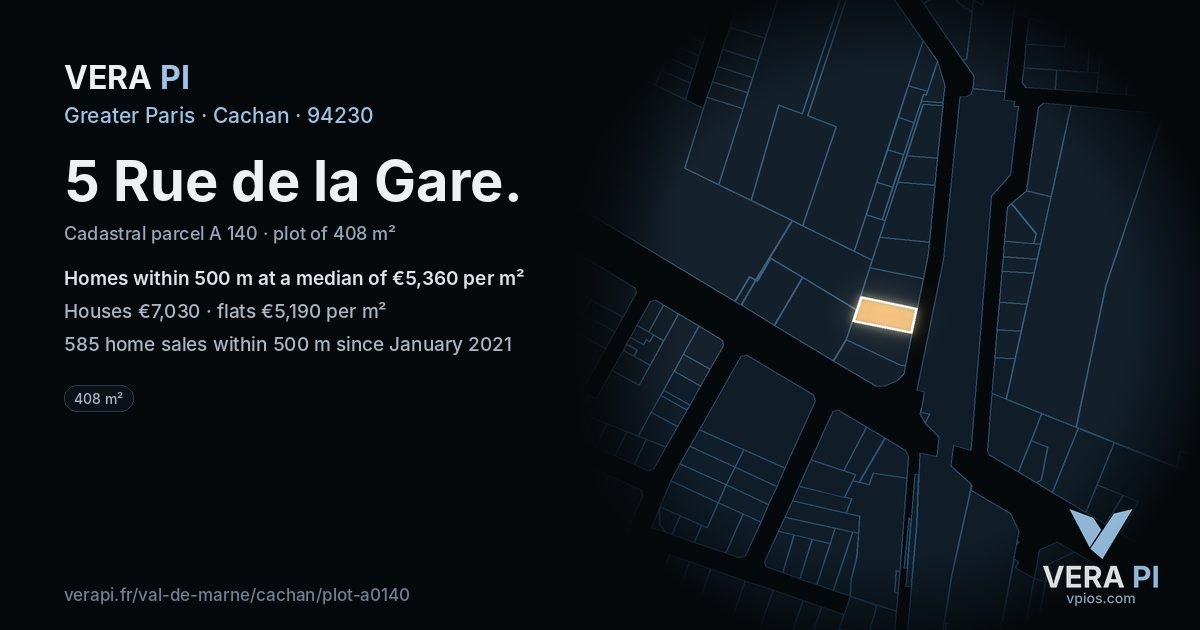 5 Rue de la Gare, Cachan at night – the plot lit, the parcels around coloured by the prices near them