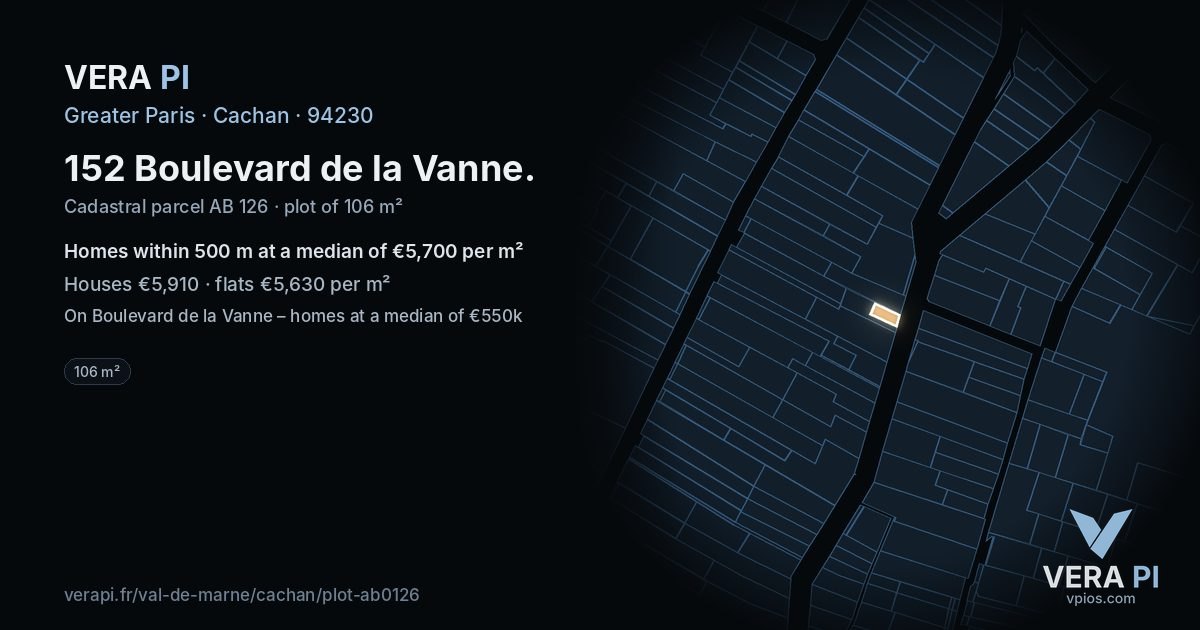 152 Boulevard de la Vanne, Cachan at night – the plot lit, the parcels around coloured by the prices near them