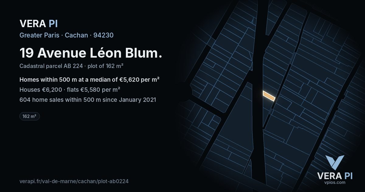 19 Avenue Léon Blum, Cachan at night – the plot lit, the parcels around coloured by the prices near them
