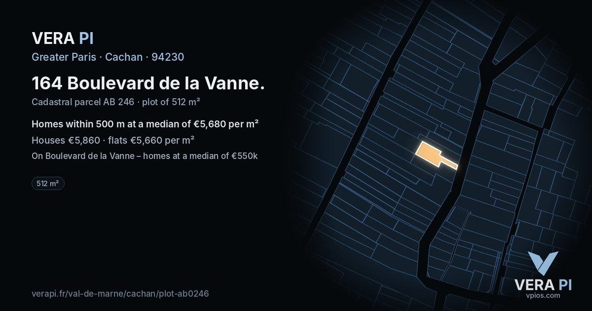 164 Boulevard de la Vanne, Cachan at night – the plot lit, the parcels around coloured by the prices near them