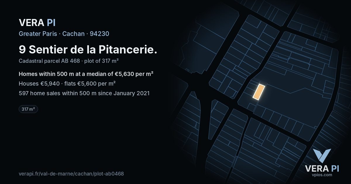 9 Sentier de la Pitancerie, Cachan at night – the plot lit, the parcels around coloured by the prices near them