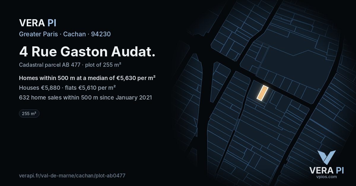 4 Rue Gaston Audat, Cachan at night – the plot lit, the parcels around coloured by the prices near them