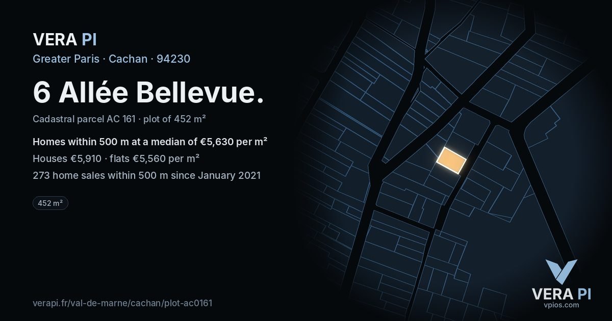 6 Allée Bellevue, Cachan at night – the plot lit, the parcels around coloured by the prices near them