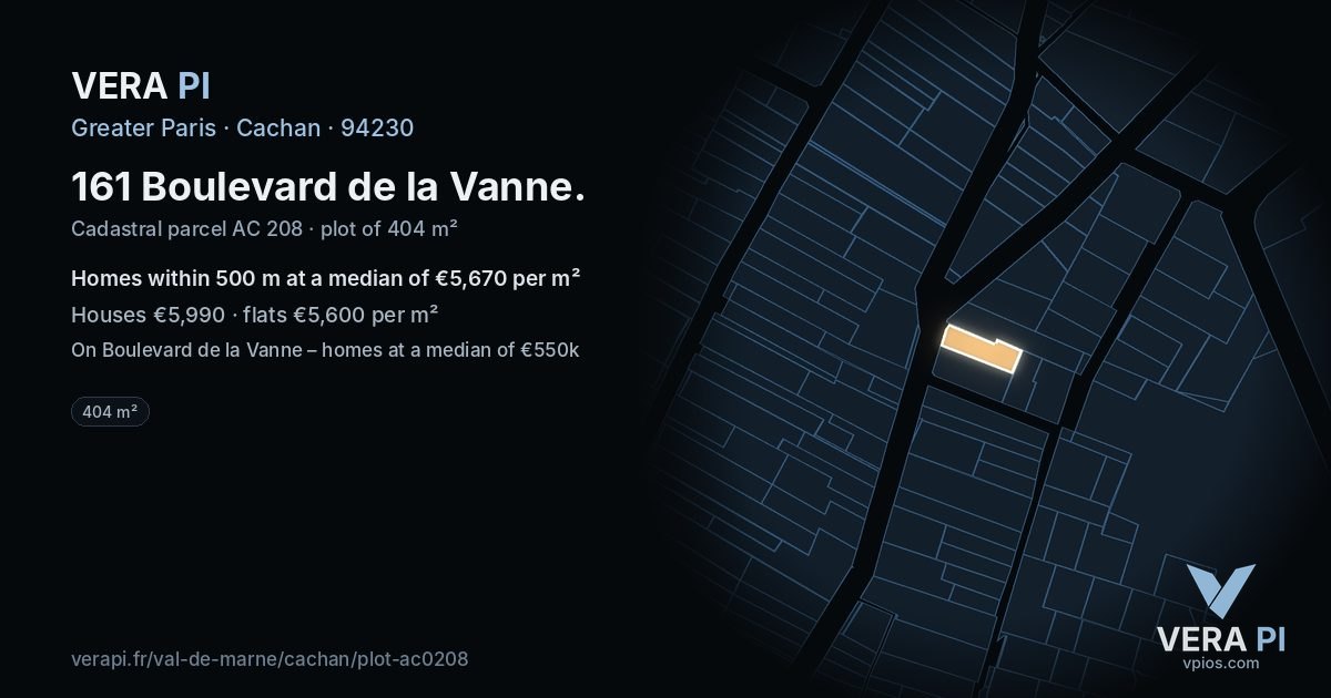 161 Boulevard de la Vanne, Cachan at night – the plot lit, the parcels around coloured by the prices near them