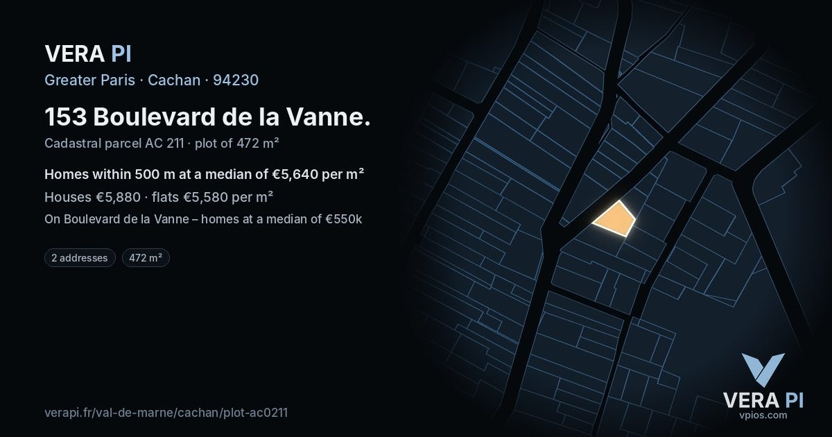 153 Boulevard de la Vanne, Cachan at night – the plot lit, the parcels around coloured by the prices near them