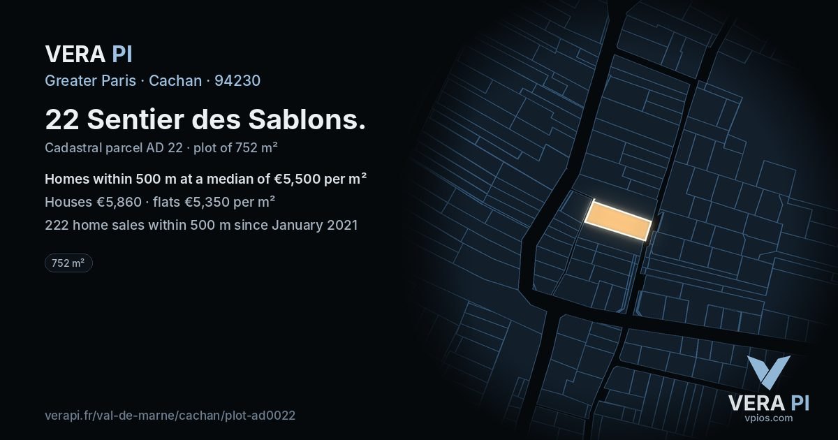 22 Sentier des Sablons, Cachan at night – the plot lit, the parcels around coloured by the prices near them