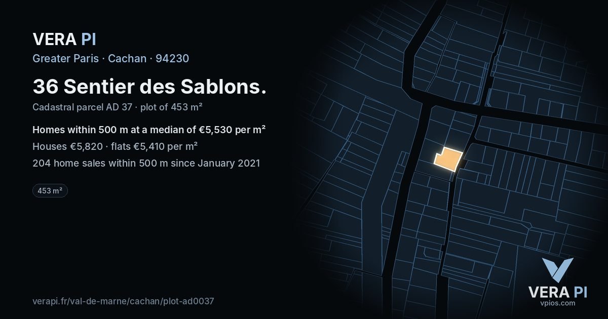 36 Sentier des Sablons, Cachan at night – the plot lit, the parcels around coloured by the prices near them