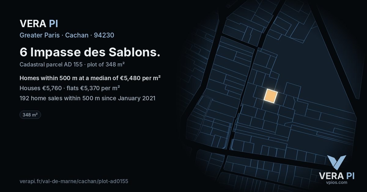 6 Impasse des Sablons, Cachan at night – the plot lit, the parcels around coloured by the prices near them