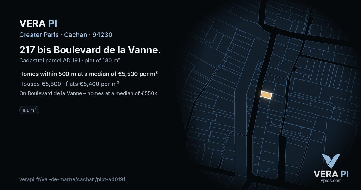 217 bis Boulevard de la Vanne, Cachan at night – the plot lit, the parcels around coloured by the prices near them