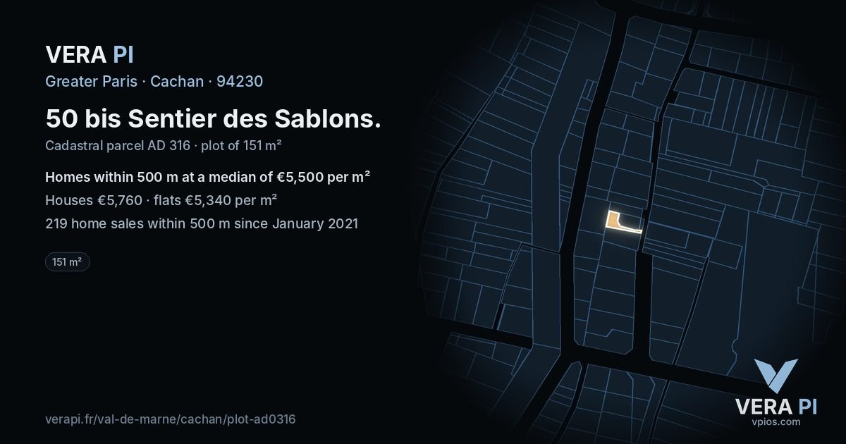 50 bis Sentier des Sablons, Cachan at night – the plot lit, the parcels around coloured by the prices near them