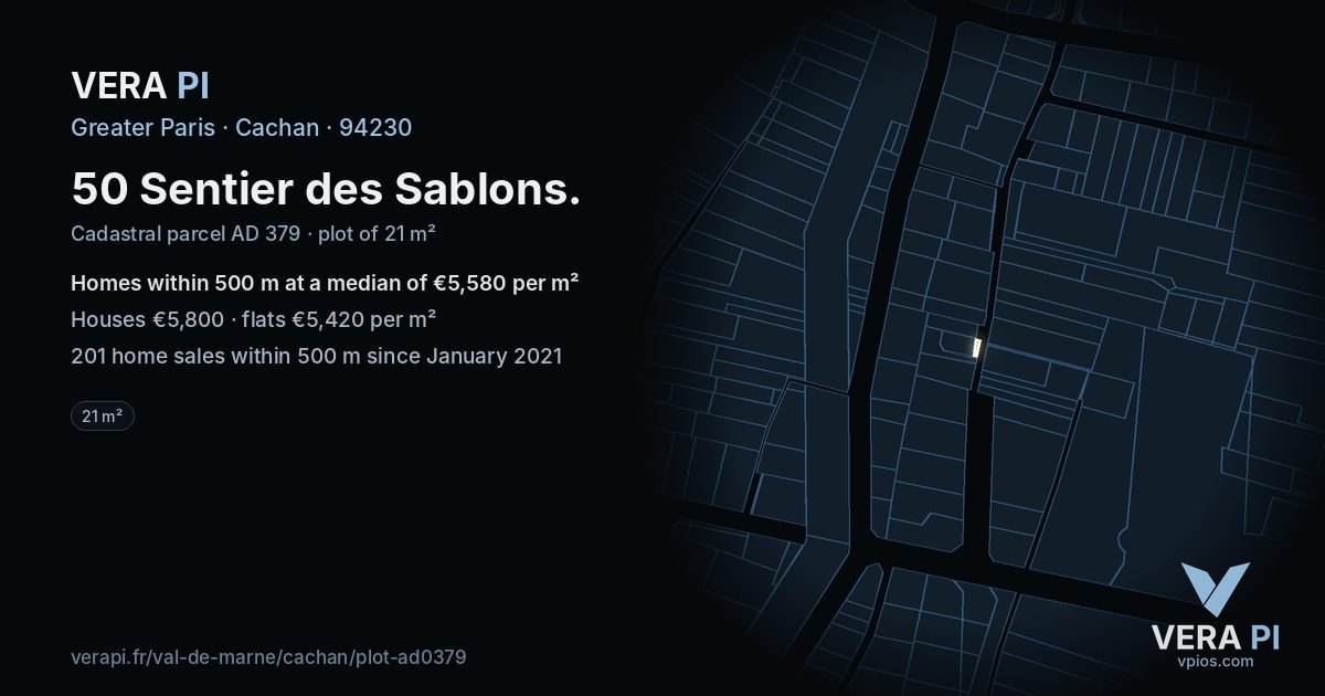 50 Sentier des Sablons, Cachan at night – the plot lit, the parcels around coloured by the prices near them
