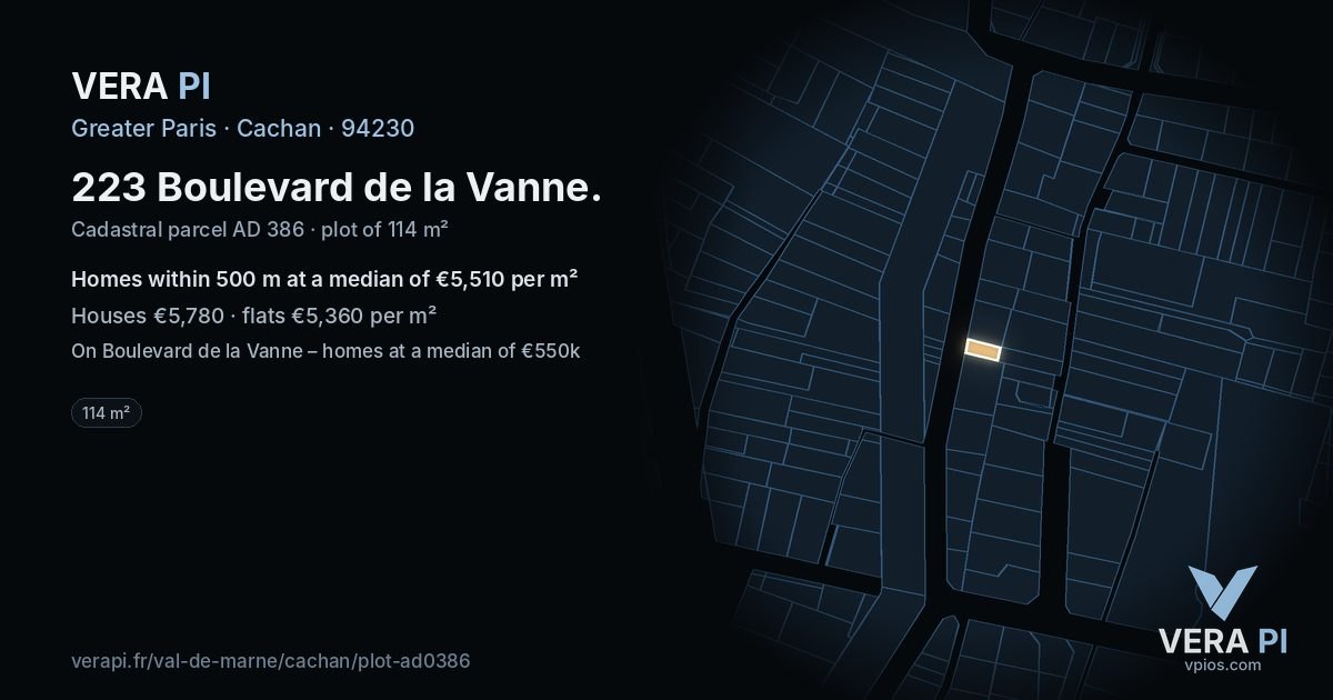 223 Boulevard de la Vanne, Cachan at night – the plot lit, the parcels around coloured by the prices near them