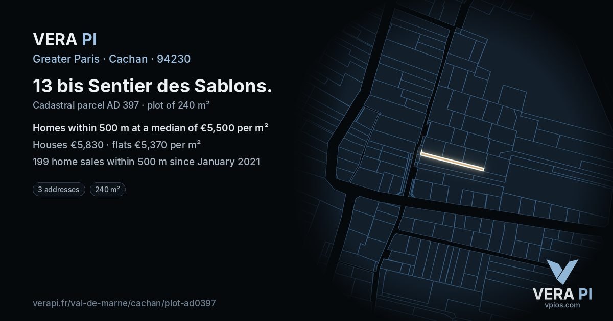 13 bis Sentier des Sablons, Cachan at night – the plot lit, the parcels around coloured by the prices near them