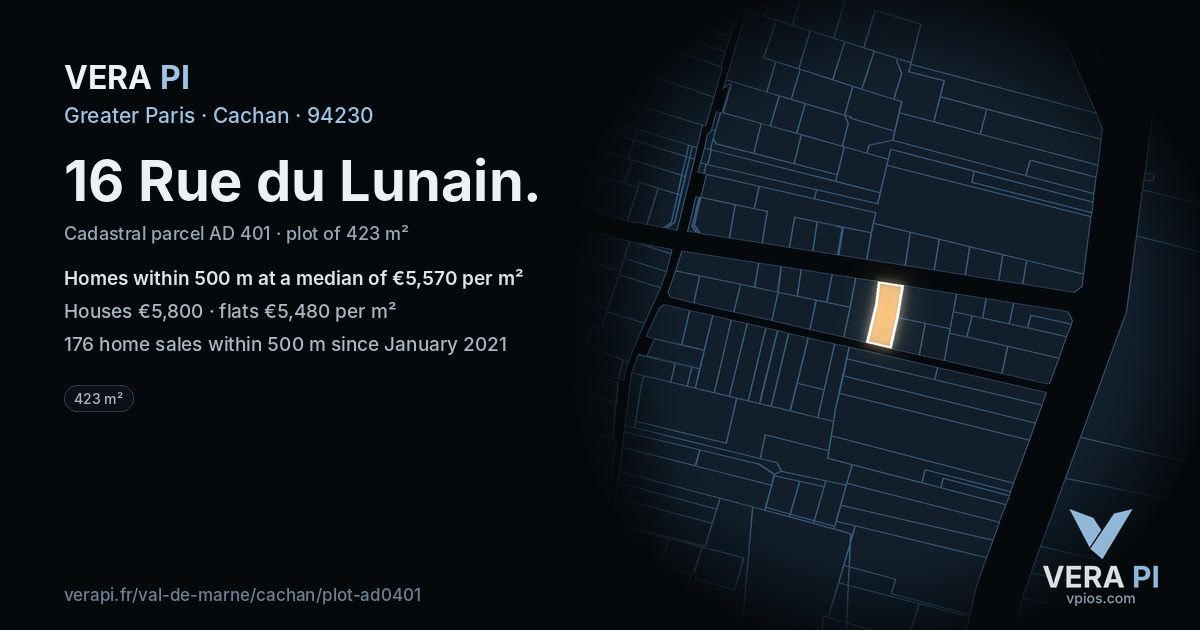 16 Rue du Lunain, Cachan at night – the plot lit, the parcels around coloured by the prices near them