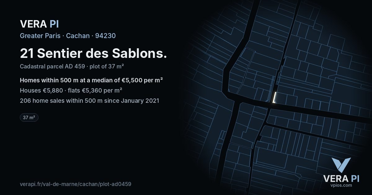 21 Sentier des Sablons, Cachan at night – the plot lit, the parcels around coloured by the prices near them