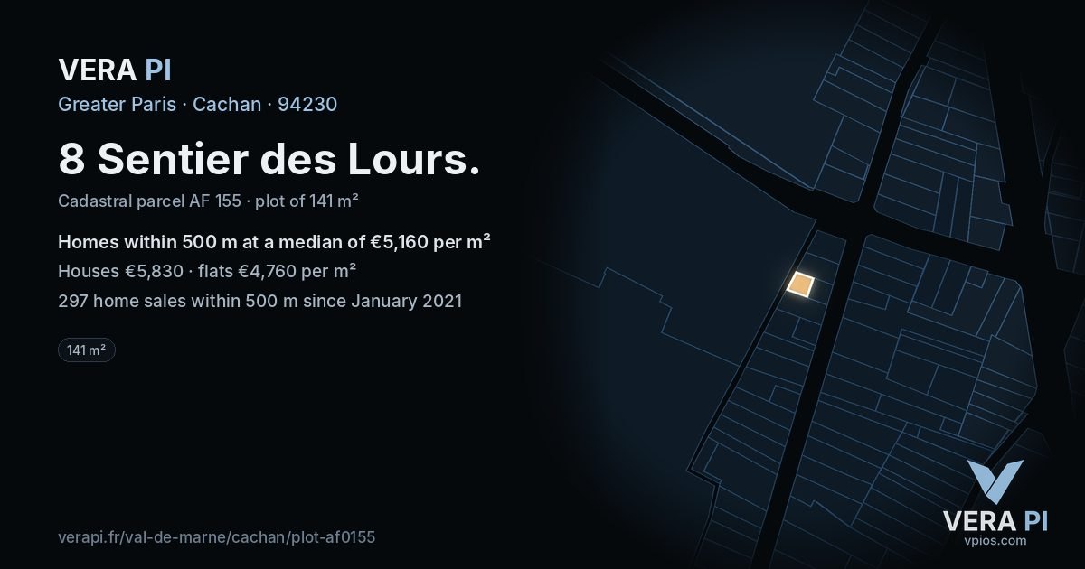 8 Sentier des Lours, Cachan at night – the plot lit, the parcels around coloured by the prices near them