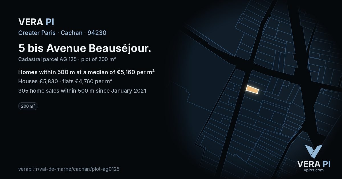 5 bis Avenue Beauséjour, Cachan at night – the plot lit, the parcels around coloured by the prices near them