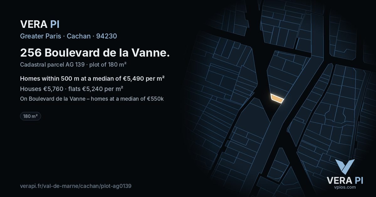 256 Boulevard de la Vanne, Cachan at night – the plot lit, the parcels around coloured by the prices near them