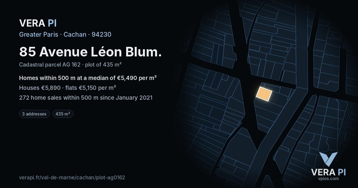 85 Avenue Léon Blum, Cachan at night – the plot lit, the parcels around coloured by the prices near them