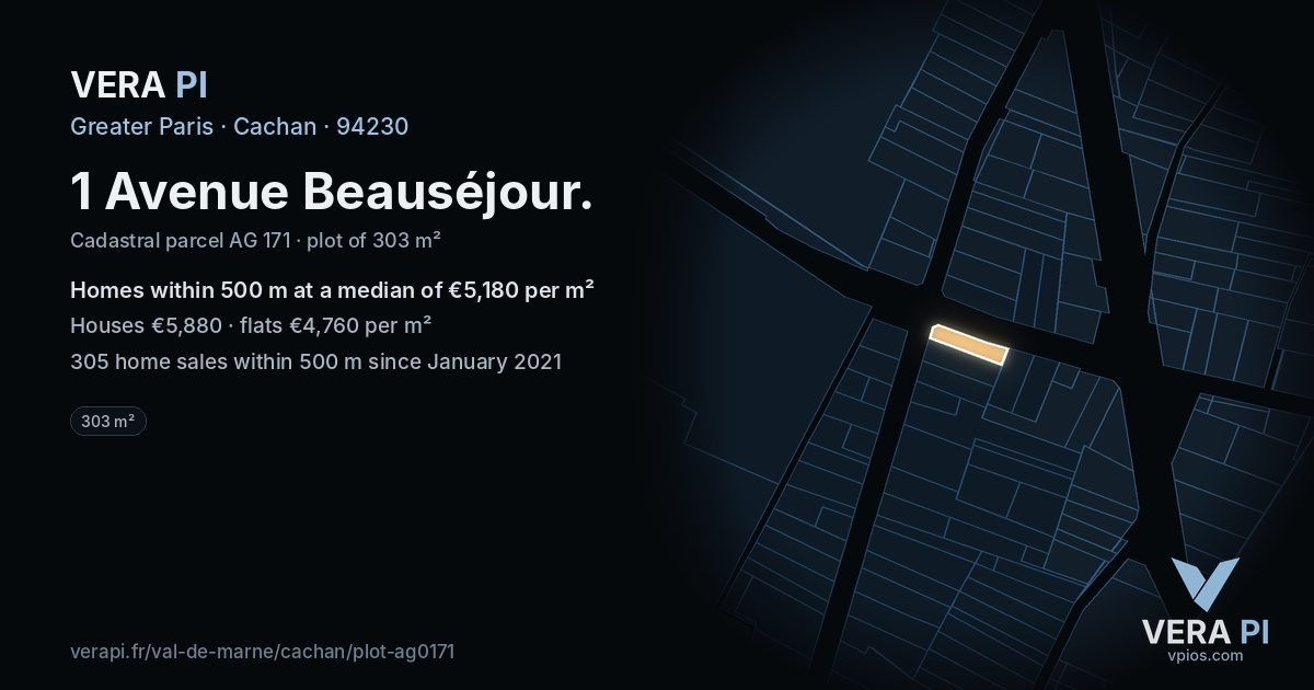 1 Avenue Beauséjour, Cachan at night – the plot lit, the parcels around coloured by the prices near them