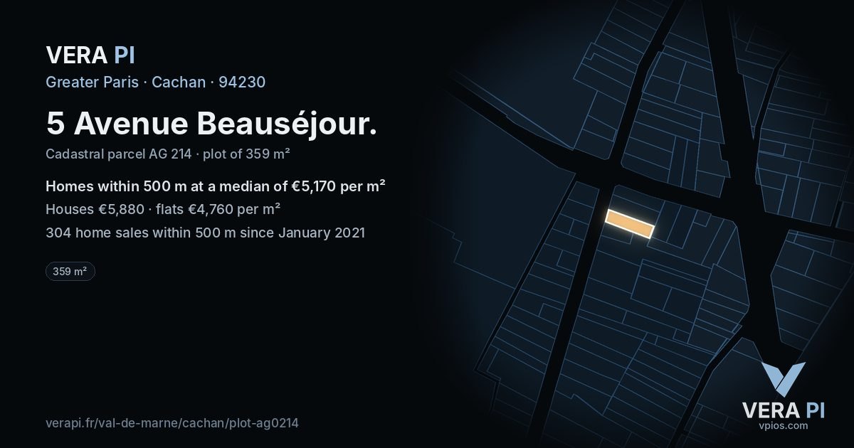 5 Avenue Beauséjour, Cachan at night – the plot lit, the parcels around coloured by the prices near them