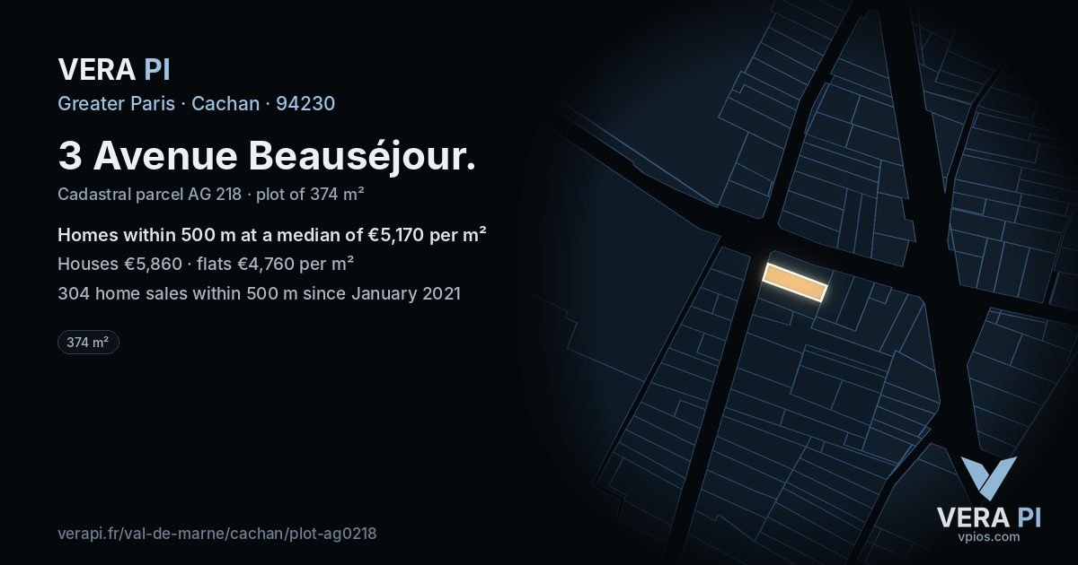 3 Avenue Beauséjour, Cachan at night – the plot lit, the parcels around coloured by the prices near them
