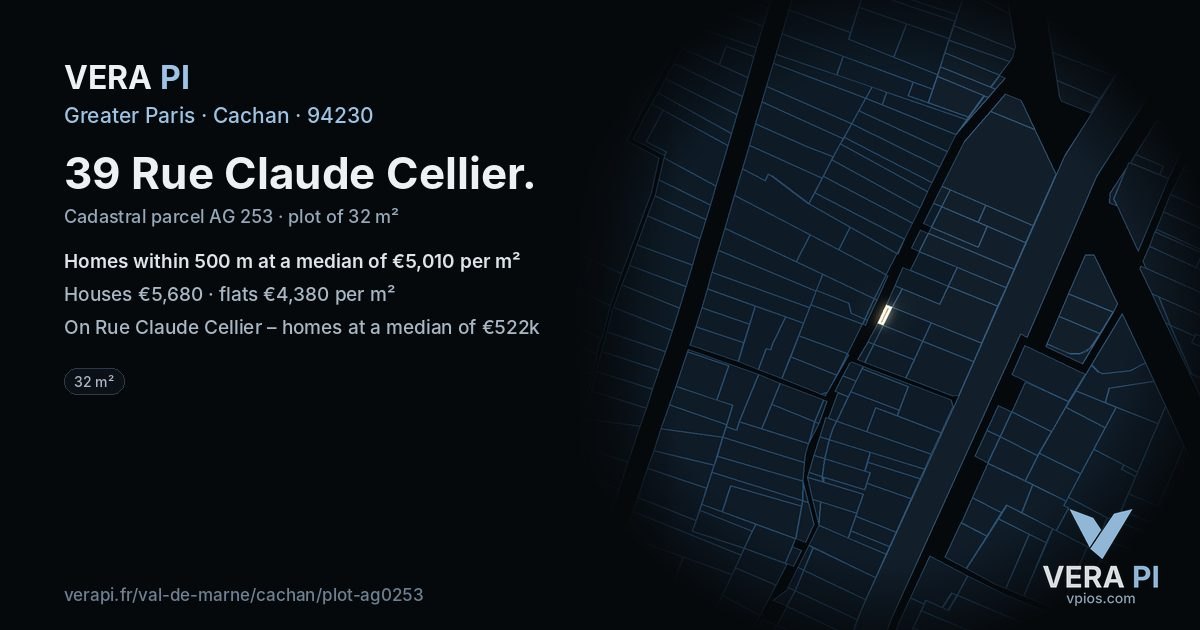 39 Rue Claude Cellier, Cachan at night – the plot lit, the parcels around coloured by the prices near them