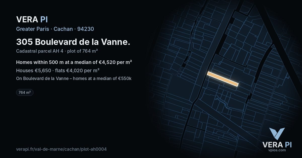 305 Boulevard de la Vanne, Cachan at night – the plot lit, the parcels around coloured by the prices near them