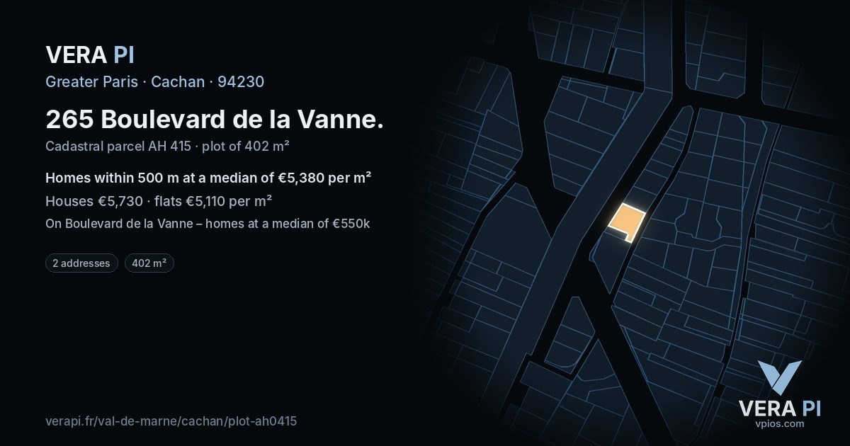 265 Boulevard de la Vanne, Cachan at night – the plot lit, the parcels around coloured by the prices near them