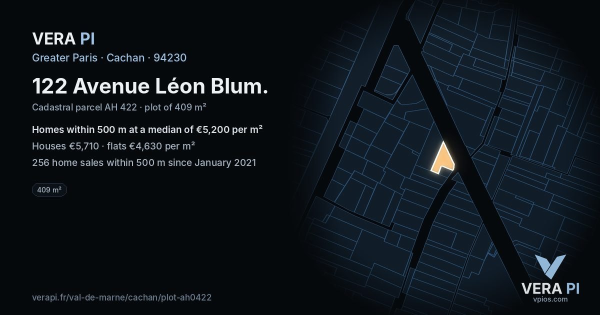 122 Avenue Léon Blum, Cachan at night – the plot lit, the parcels around coloured by the prices near them