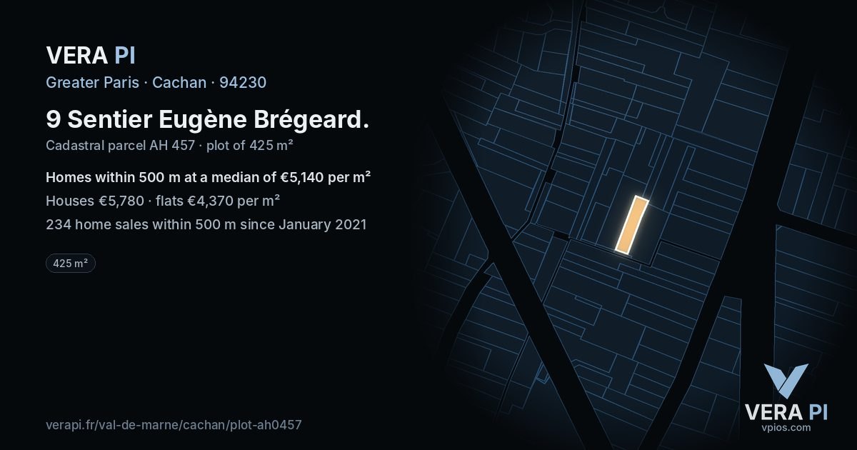 9 Sentier Eugène Brégeard, Cachan at night – the plot lit, the parcels around coloured by the prices near them