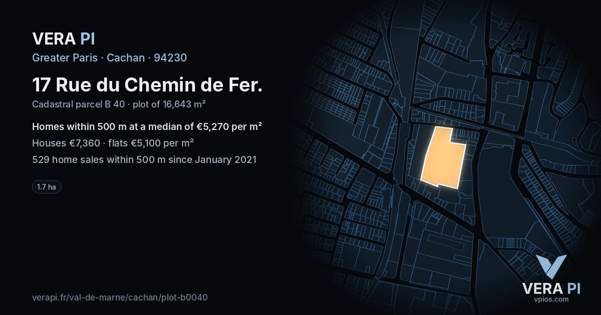 17 Rue du Chemin de Fer, Cachan at night – the plot lit, the parcels around coloured by the prices near them