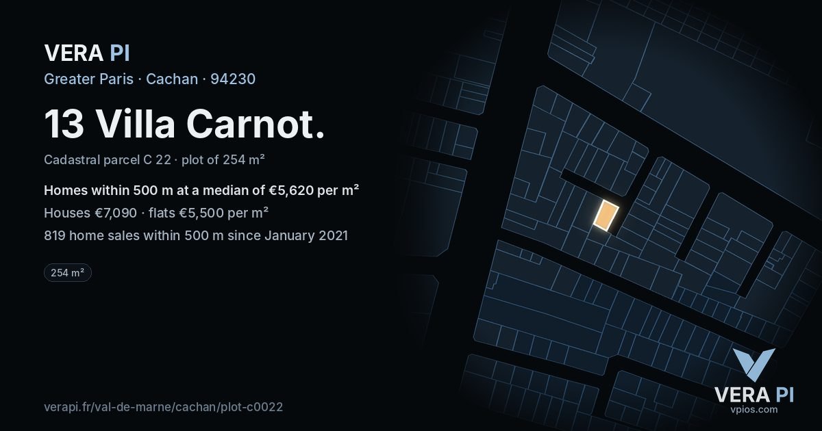 13 Villa Carnot, Cachan at night – the plot lit, the parcels around coloured by the prices near them
